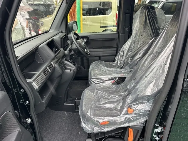 N-VAN(ホンダ)FUNターボ 4WD届出済未使用車 3