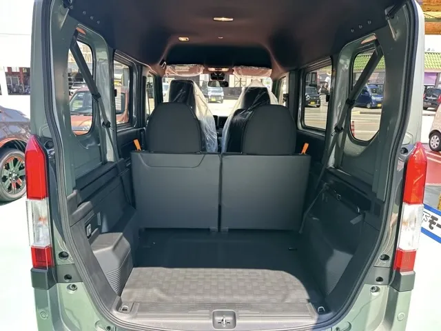 N-VAN(ホンダ)FUN MT 4WD届出済未使用車 10
