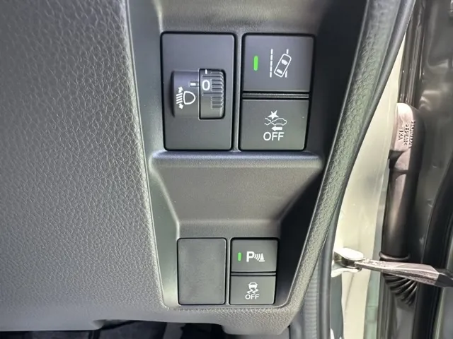 N-VAN(ホンダ)FUN MT 4WD届出済未使用車 15