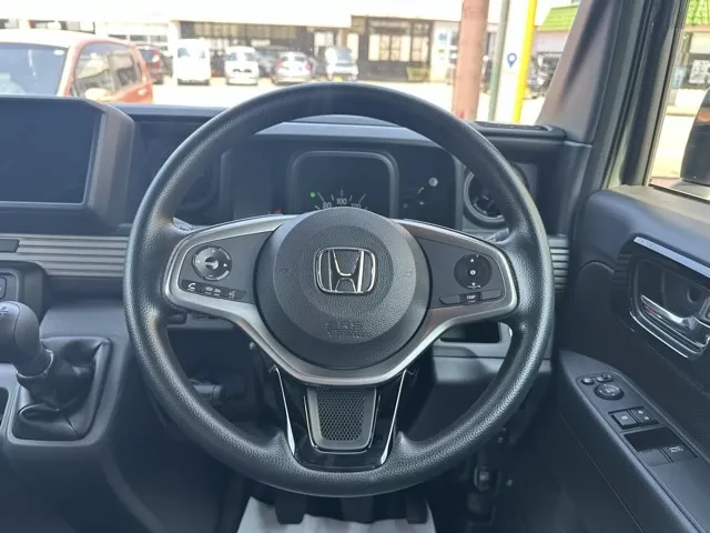 N-VAN(ホンダ)FUN MT 4WD届出済未使用車 7