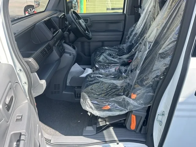 N-VAN(ホンダ)Gタイプ AT届出済未使用車 3