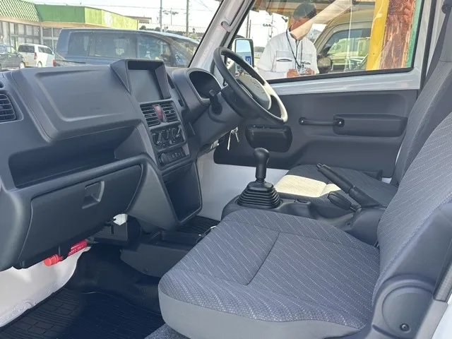 キャリートラック(スズキ)スーパーキャリイX 4WD MT届出済未使用車 3