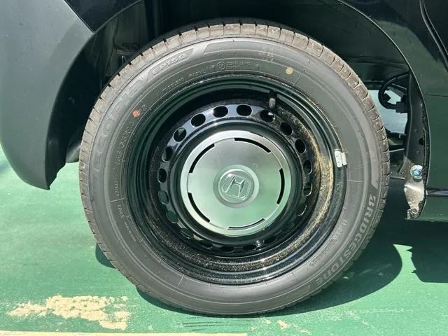 N-BOX(ホンダ)JOY届出済未使用車 12