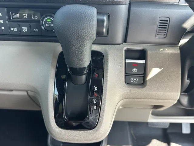 N-BOX(ホンダ)JOY届出済未使用車 20