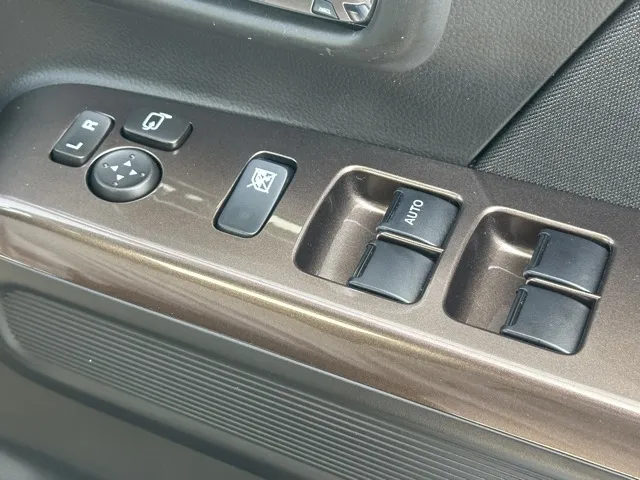 ワゴンR(スズキ)フレア ハイブリッドXS中古車 11