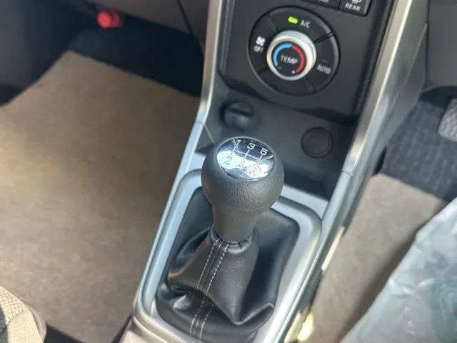 コペン(ダイハツ)ローブ MT中古車 11