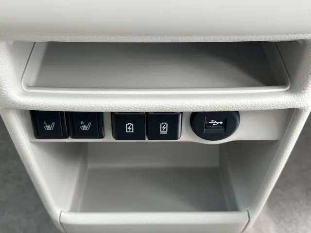 ラパン(スズキ)X届出済未使用車 18