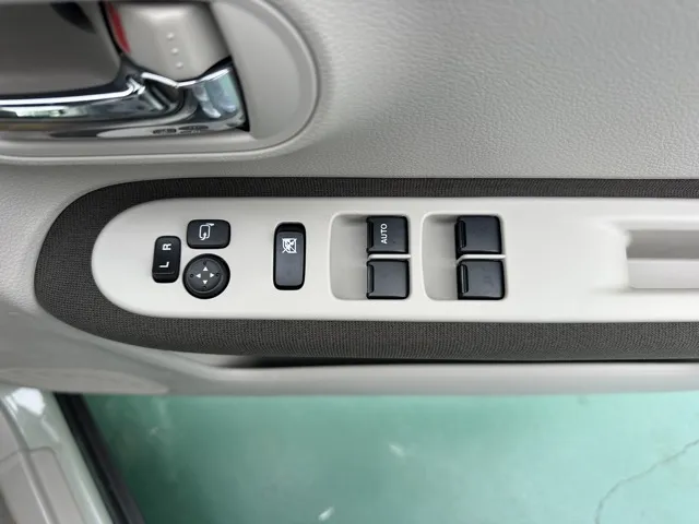 ラパン(スズキ)X届出済未使用車 12