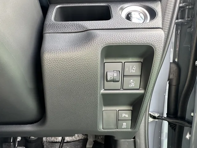 N-VAN(ホンダ)FUN 届出済未使用車 15