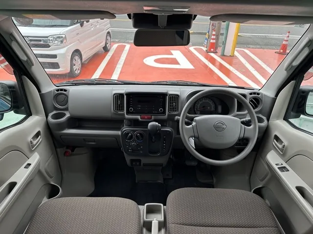 エブリイ(スズキ)NV１００クリッパーDX 4WD CVT中古車 5