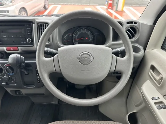 エブリイ(スズキ)NV１００クリッパーDX 4WD CVT中古車 6