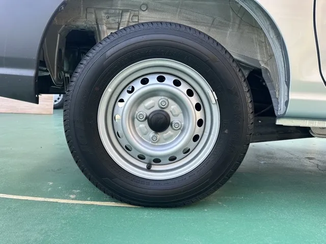 ハイゼット(ダイハツ)スペシャル 5MT中古車 11