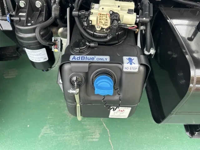 キャンター(三菱)キョウカダンプ ３ｔ登録済未使用車 9