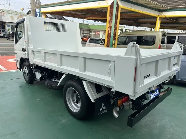 キャンター(三菱)キョウカダンプ ３ｔ登録済未使用車 27