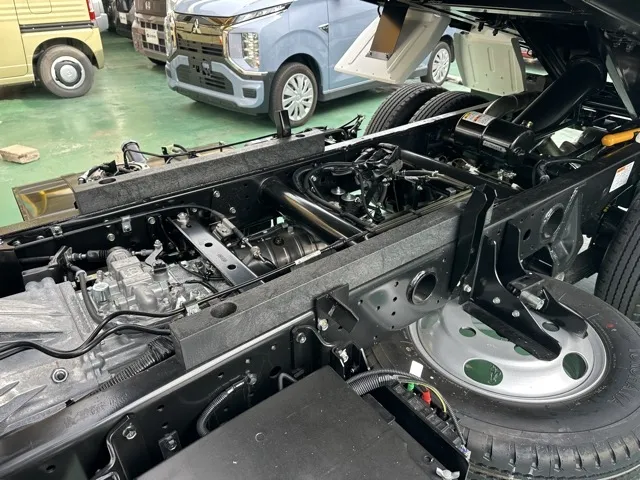 キャンター(三菱)キョウカダンプ ３ｔ登録済未使用車 4