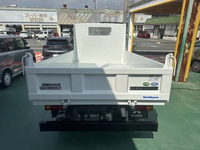 キャンター(三菱)キョウカダンプ ３ｔレンタ登録済未使用車 15