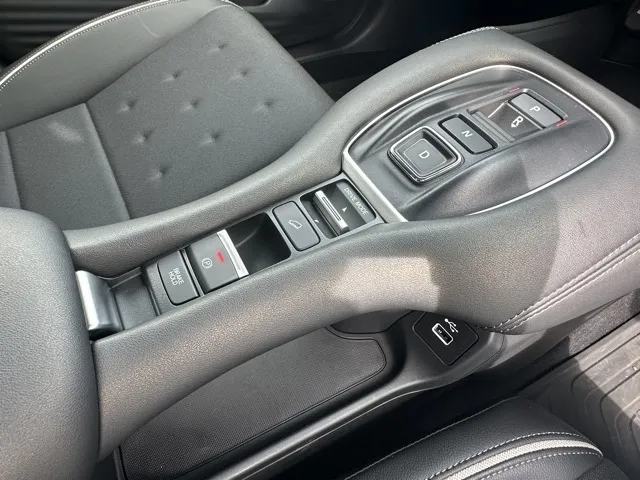 ZR-V(ホンダ)e：HEV X中古車 23