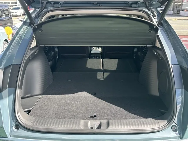 ZR-V(ホンダ)e：HEV Z ４ＷＤ 中古車 9