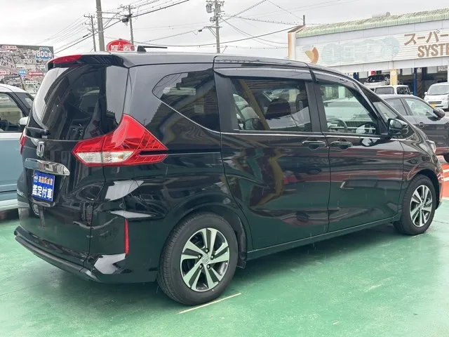 フリード(ホンダ)G SパッケージレンタＵＰ 10