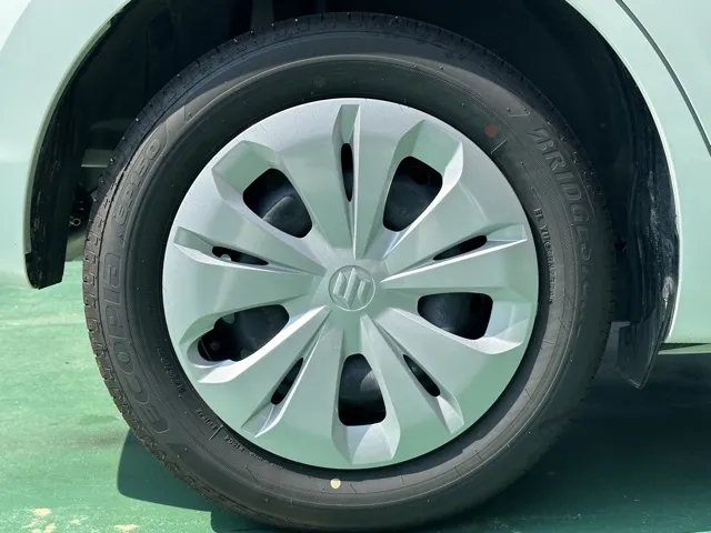 スイフト(スズキ)XG中古車 10