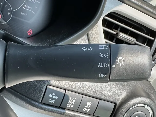 スイフト(スズキ)XG中古車 17