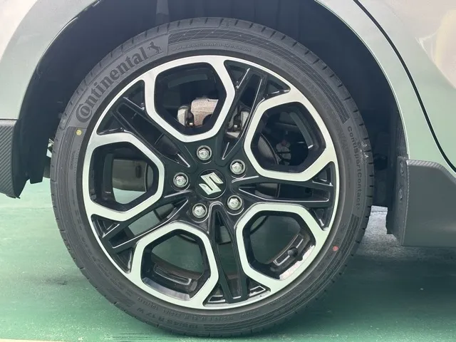 スイフト(スズキ)ベースグレード　セーフティパッケージ 全方位カメラ AT中古車 10