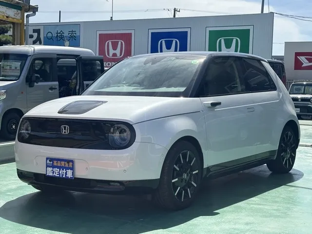 HONDAe(ホンダ)アドバンスディーラ-試乗車 1