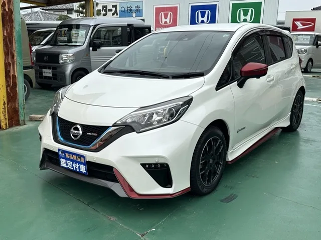 ノート(ニッサン)eパワー ニスモ中古車 1