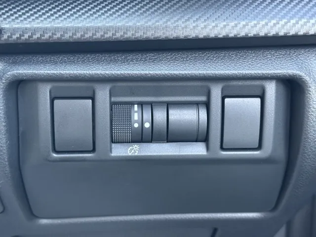 クロストレック(スバル)リミテッド 4WD中古車 14