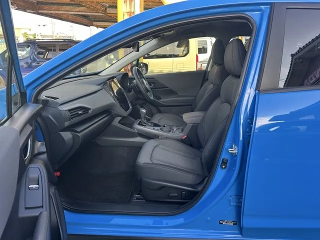 クロストレック(スバル)リミテッド 4WD中古車 3