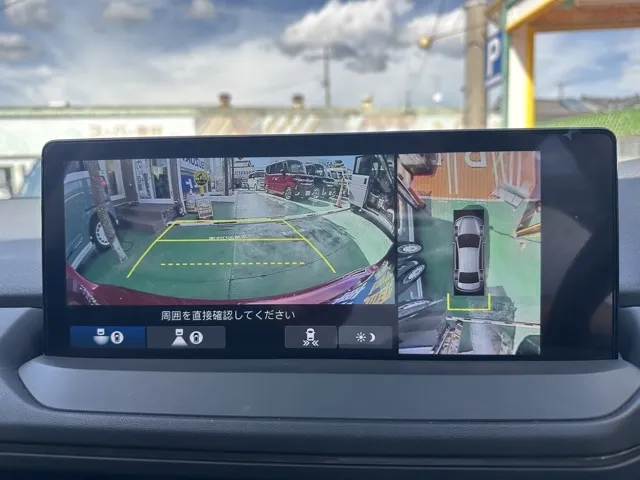 アコード(ホンダ)e：HEV中古車 19