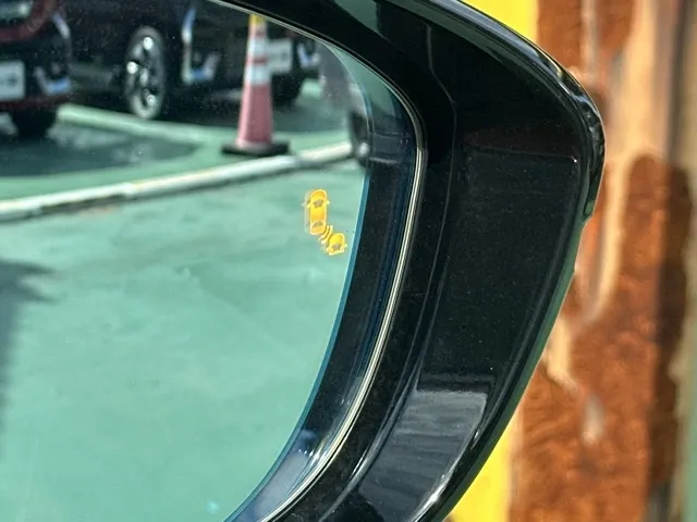 アコード(ホンダ)e：HEV中古車 21