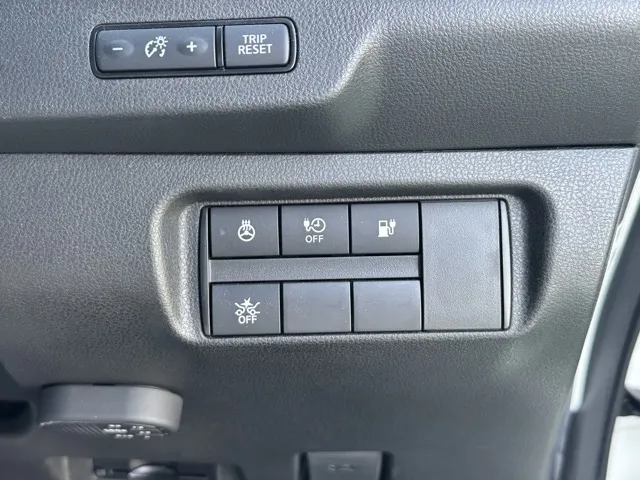 リーフ(ニッサン)e+ アーバンクロム中古車 12