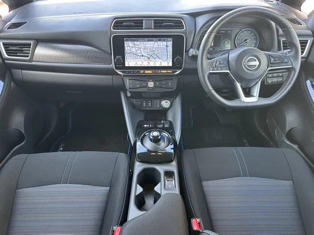 リーフ(ニッサン)e+ アーバンクロム中古車 5