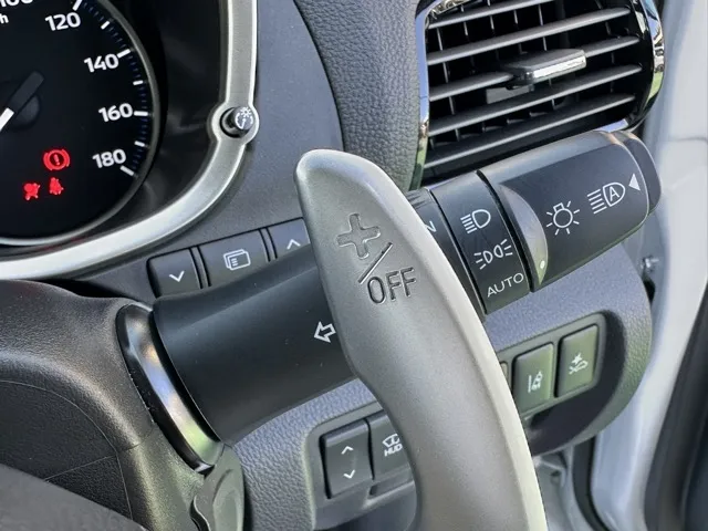 エクリプスクロス(三菱)P中古車 13