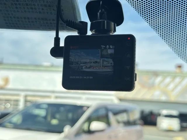 エクリプスクロス(三菱)P中古車 22