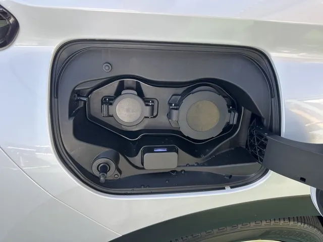 エクリプスクロス(三菱)P中古車 28