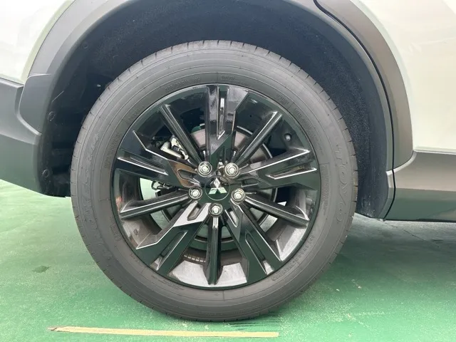 エクリプスクロス(三菱)ブラックエディションレンタＵＰ 13