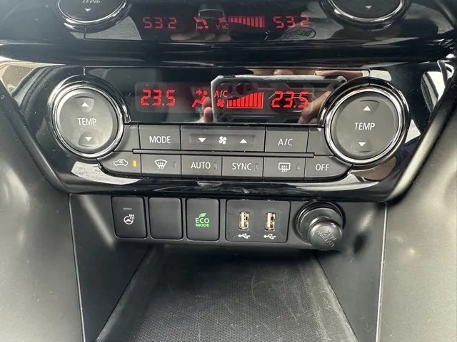 エクリプスクロス(三菱)ブラックエディションレンタＵＰ 24