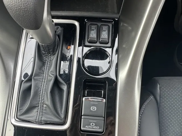 エクリプスクロス(三菱)ブラックエディションレンタＵＰ 26