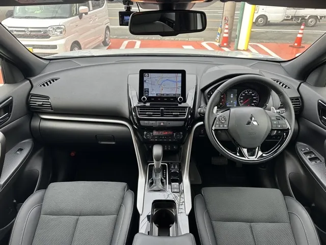 エクリプスクロス(三菱)ブラックエディションレンタＵＰ 7