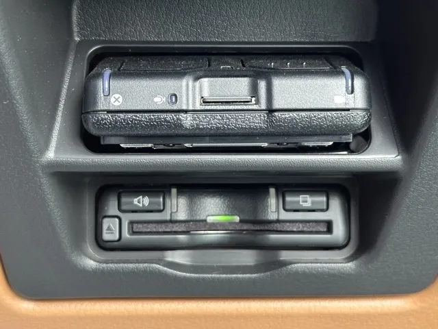 CX-60(マツダ)XD-ハイブリッド プレミアムスポーツ 4WD中古車 13