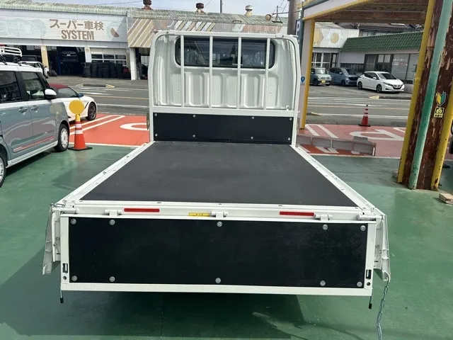 キャンター(三菱)Wキャブ　２ｔ　５ＭＴレンタ登録済未使用車 15