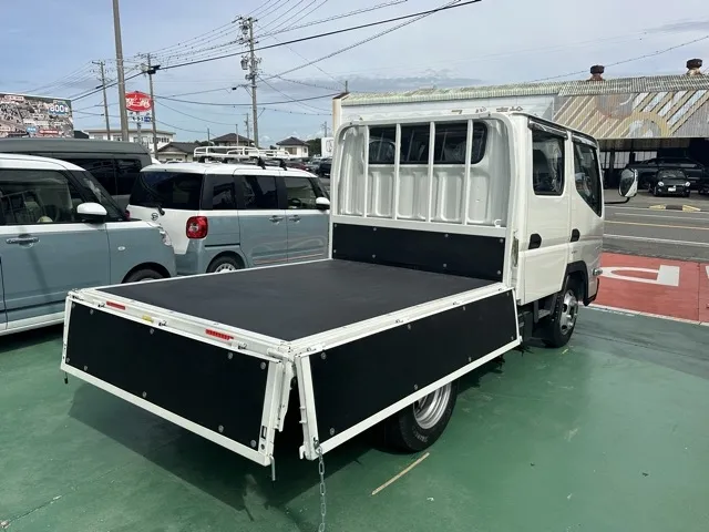 キャンター(三菱)Wキャブ　２ｔ　５ＭＴレンタ登録済未使用車 16