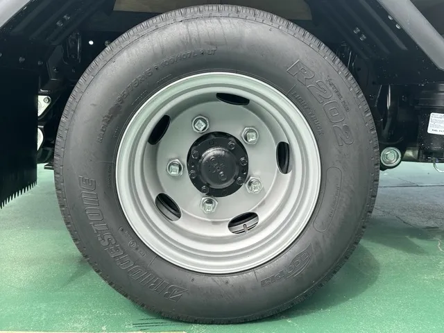 キャンター(三菱)Wキャブ　２ｔ　５ＭＴレンタ登録済未使用車 18
