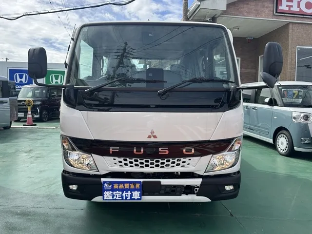 キャンター(三菱)Wキャブ　２ｔ　５ＭＴレンタ登録済未使用車 29