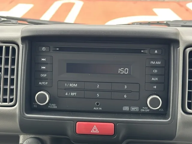 クリッパー(ニッサン)DX GLパッケージ CVT 4WD中古車 17