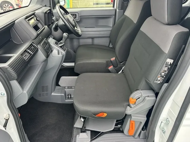 N-VAN(ホンダ)Gタイプ MT中古車 3