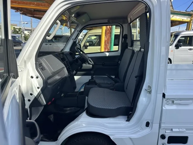 クリッパートラック(ニッサン)DX MT届出済未使用車 3