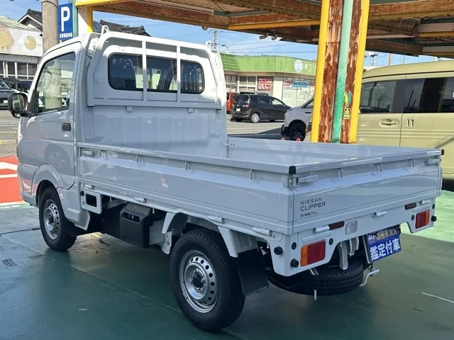 キャリートラック(スズキ)クリッパートラックDX MT届出済未使用車 2